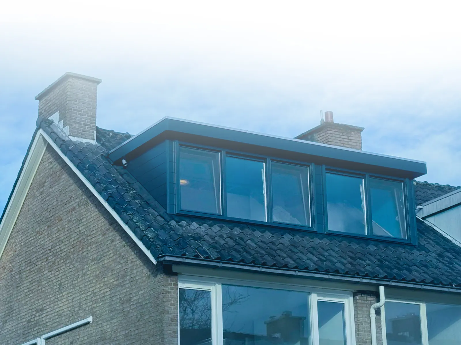 Woning met dakkapel waarvoor een omgevingsvergunning is verzorgd